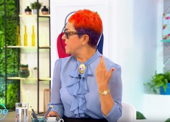Патрашкова шашна зрителите с прическа