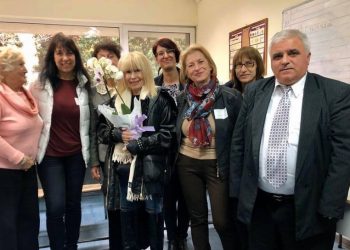 Лили Иванова предизвика фурор в изборна секция