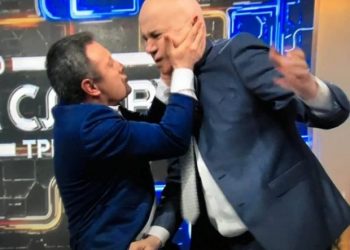 Димитър Рачков разцелува Слави в ефир! Дългия заяви, че спира делото срещу Халвяджиян