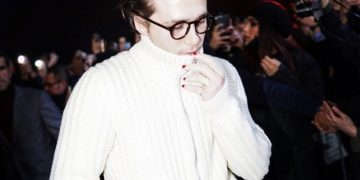 Синът на Бекъм тръгна с маникюр