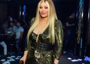 Десислава аут от “Маскираният певец” на крачка от финала