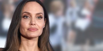Анджелина Джоли на 46 – еталон за красота и стил