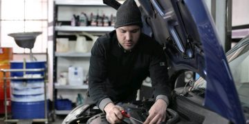 Смяна на развален двигател